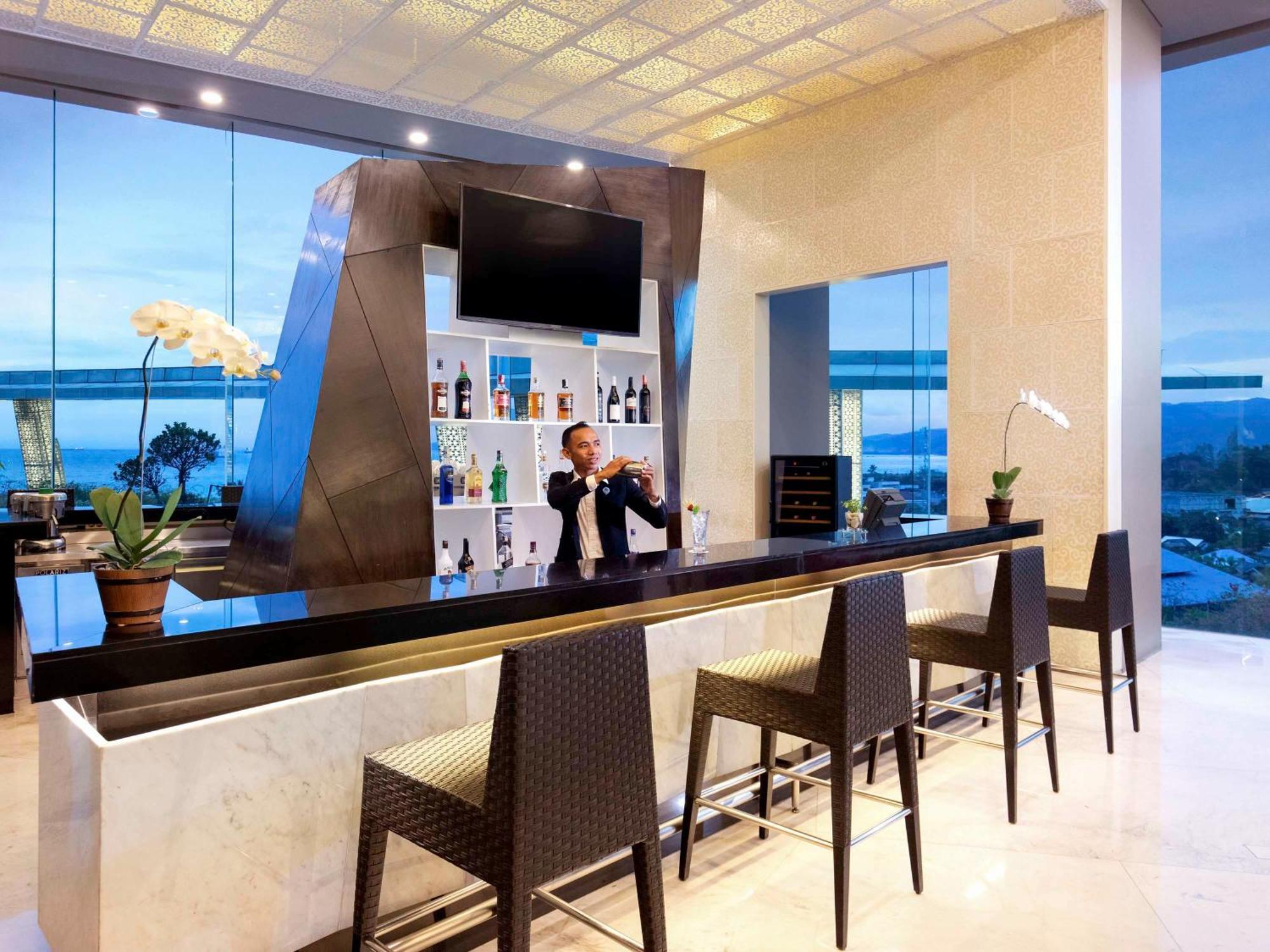 Novotel Lampung Bandar Lampung Exterior photo
