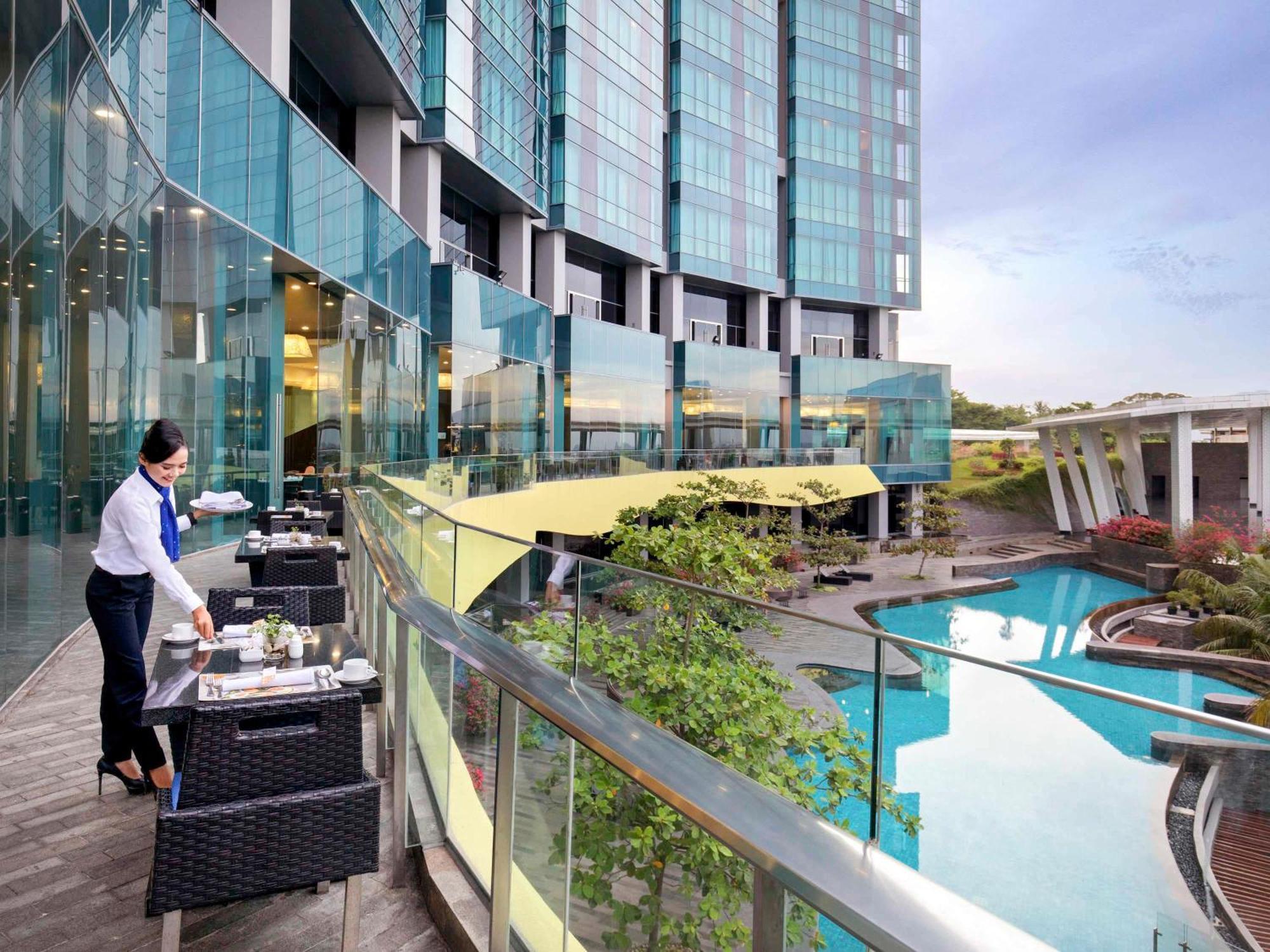 Novotel Lampung Bandar Lampung Exterior photo